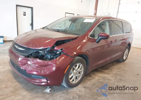 2023 Chrysler Voyager Lx z USA, uszkodzony, nr VIN 2C4RC1CG2PR530077